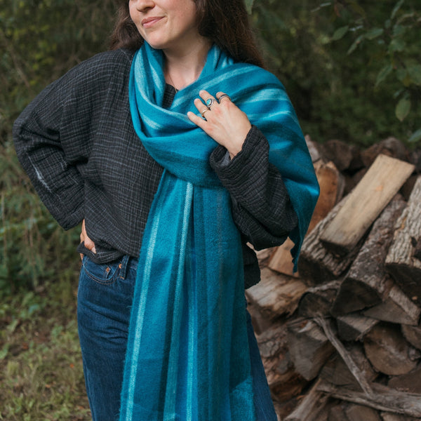 Écharpe Mavi en mélange d’alpaga – Rayures multicolores – Pokoloko
