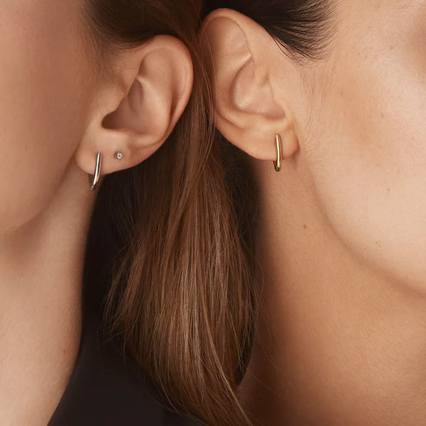 Boucles d'oreille Vibrato Huggie modèle