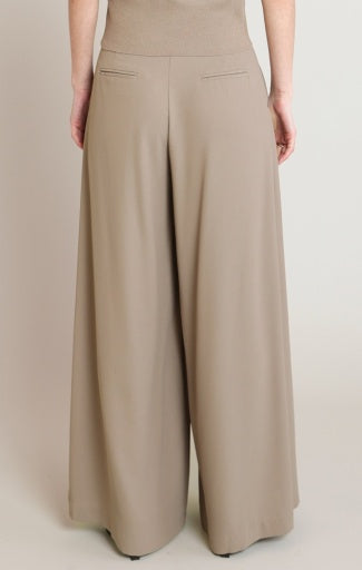 HIGH WAISTED PLEAT PANT
