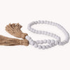 Décoration à perles de bois et doubles glands – Blanc et jute – Pokoloko