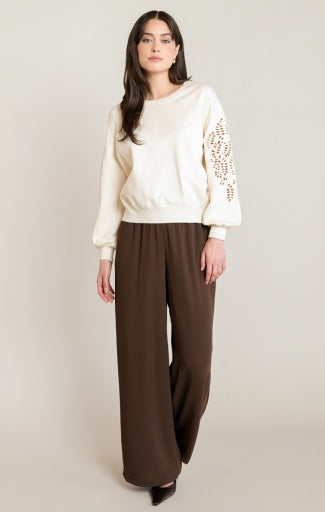 EMBROIDERED SWEATER TOP