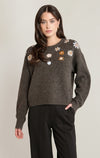 EMBROIDERED FLOWER SWEATER