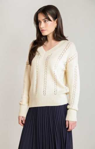 V-NECK SWETER